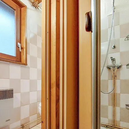 بيت للعطل 2 Bedroom Amazing In Vagney