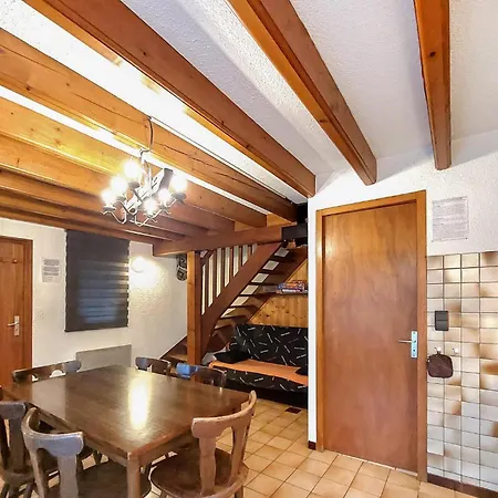 بيت للعطل 2 Bedroom Amazing In Vagney